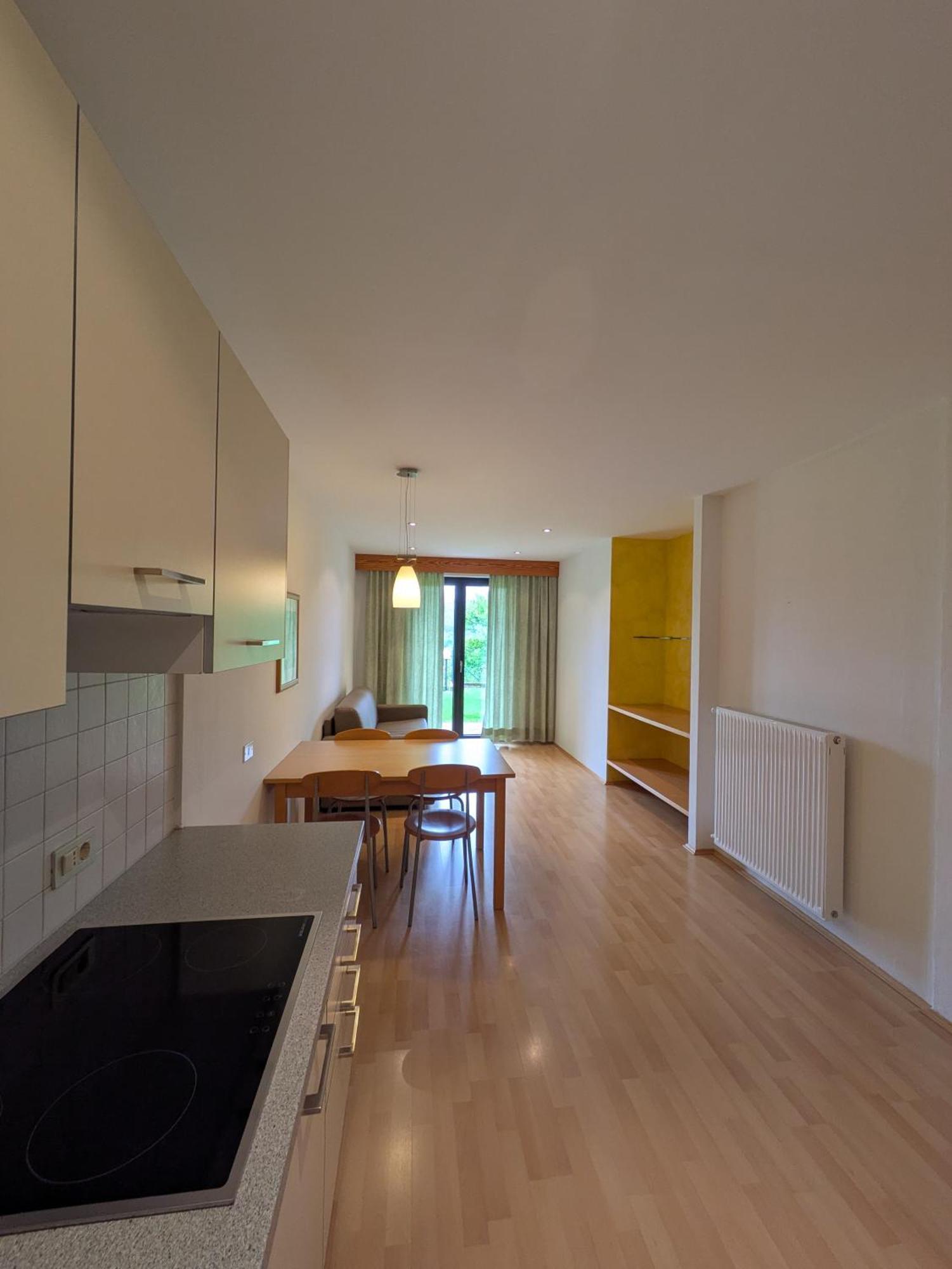 Hotel Garni Saltneregg Caldaro Esterno foto